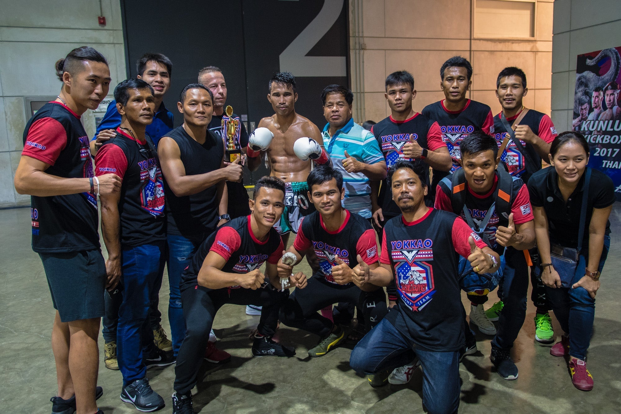 Kunlun Fight 62: Singdam dominates with powerful kicks!-YOKKAO