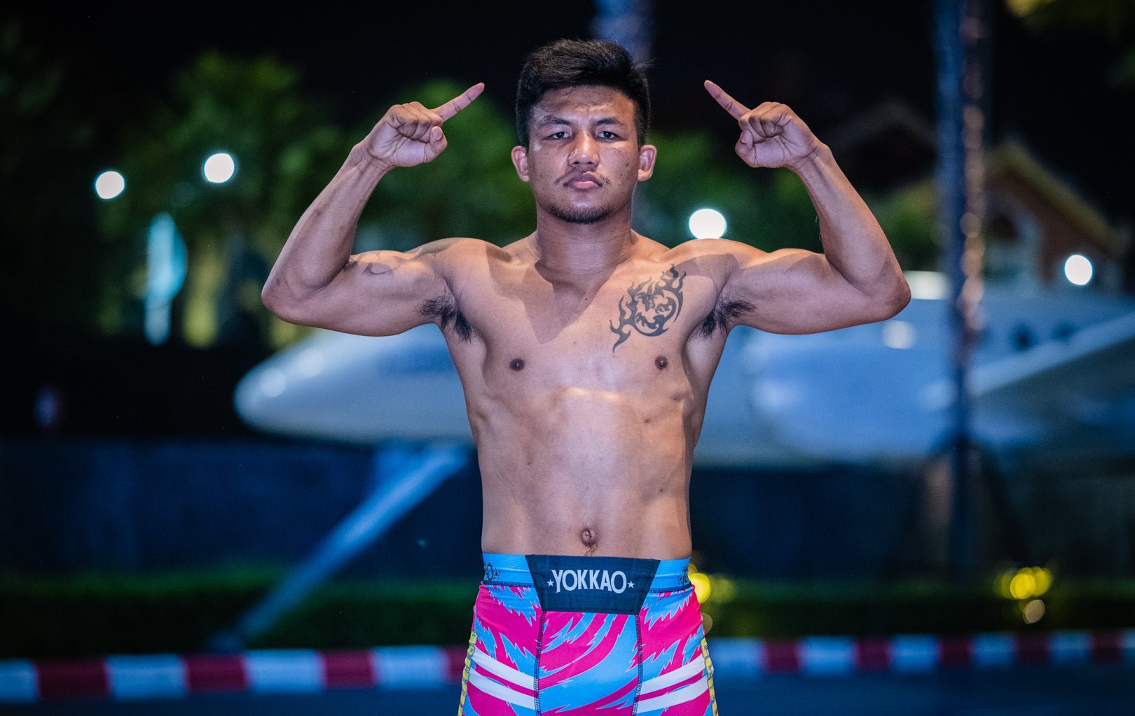 Rodtang takes on MMA Champion Demetrious Johnson in Historical Match-YOKKAO