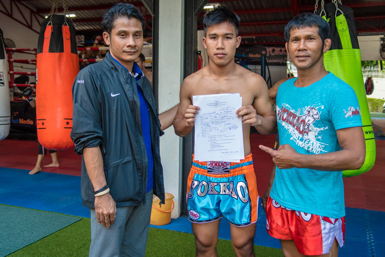 YOKKAO acquires talented fighter Yodchai from Muay Thai Camp in Sing Buri!
