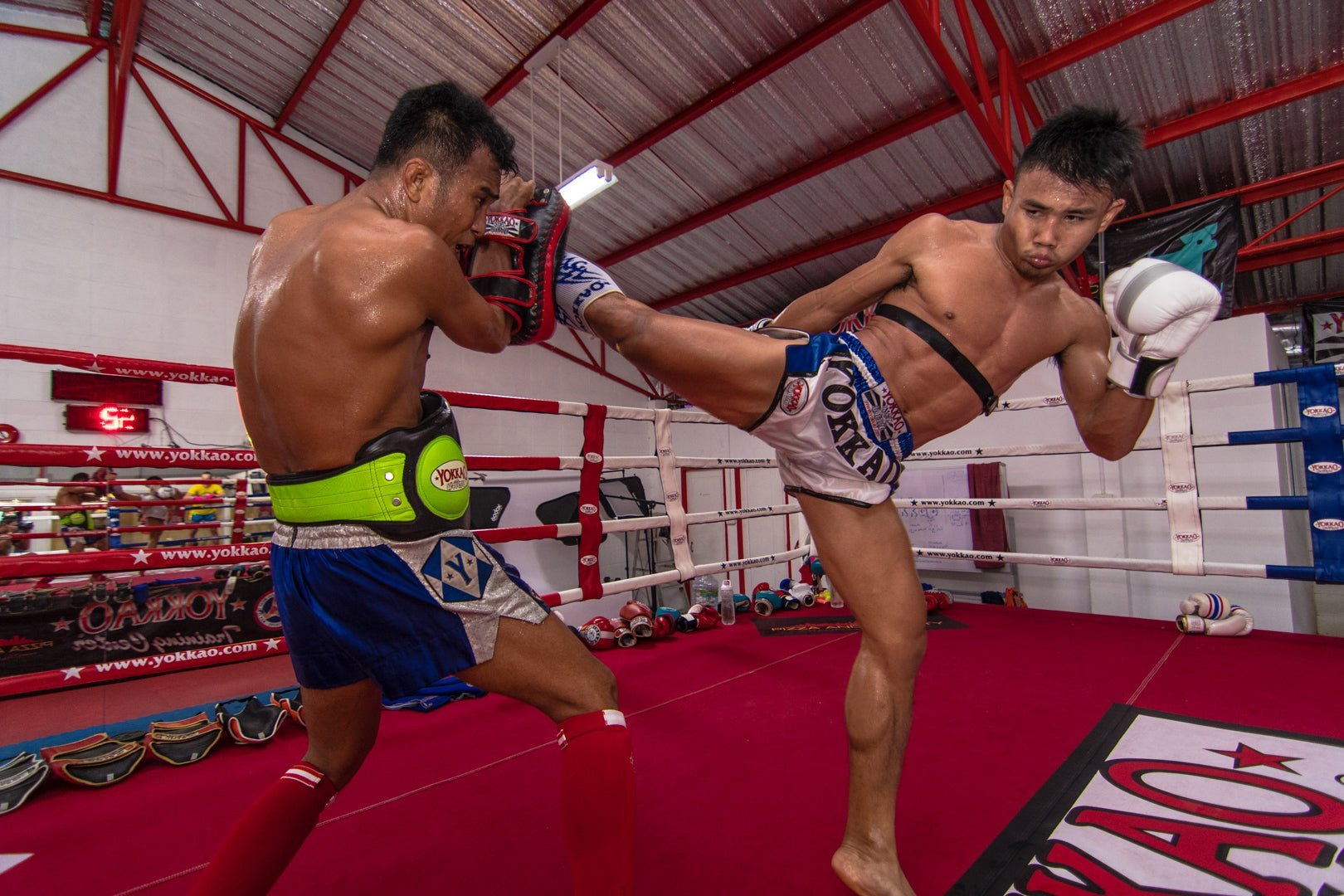 Manachai fighting against Kiangkrai Wed Dec. 14th in Khorat!-YOKKAO